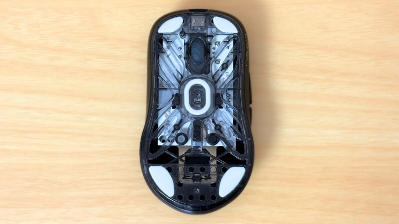 lamzu atlantis mini 4kのマウスソール。