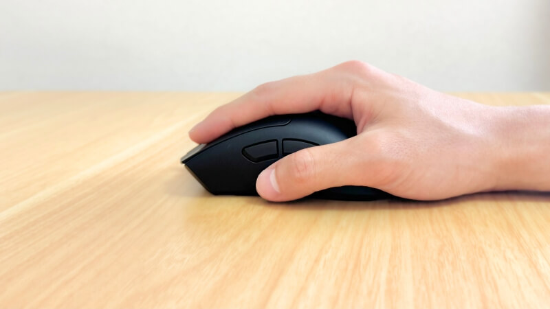 deathadder v3 hyperspeedとかぶせ持ち。