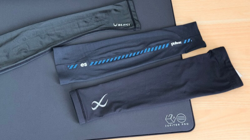 jupiter pro firmとアームカバー。
