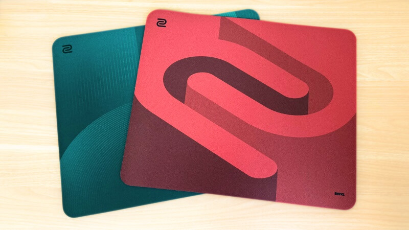 ZOWIE G-SR-SE ROUGE IIとG-SR-SE Bi。