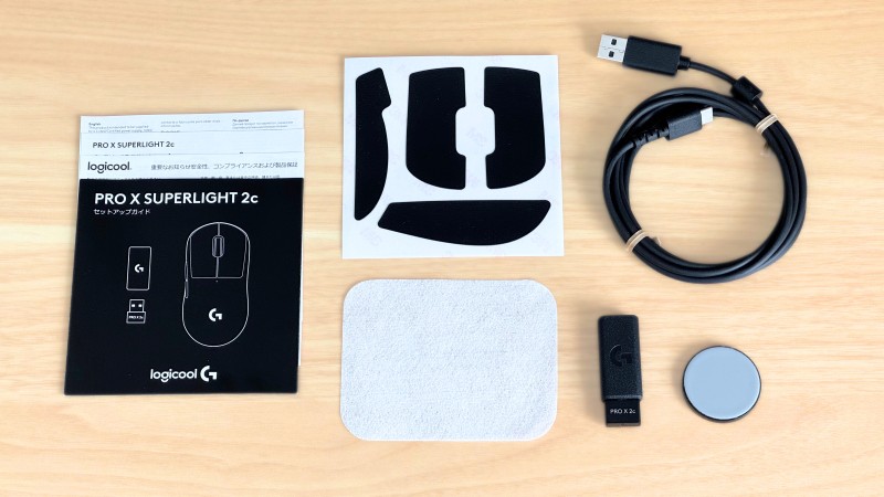 G Pro X Superlight 2cの付属品。
