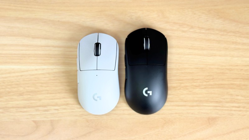 G Pro X Superlight 2cとG Pro X Superlight 2のサイズを比較。